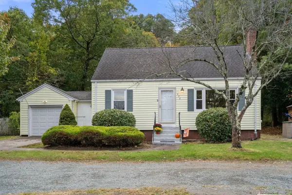 508 Oak St, Franklin, MA 02038