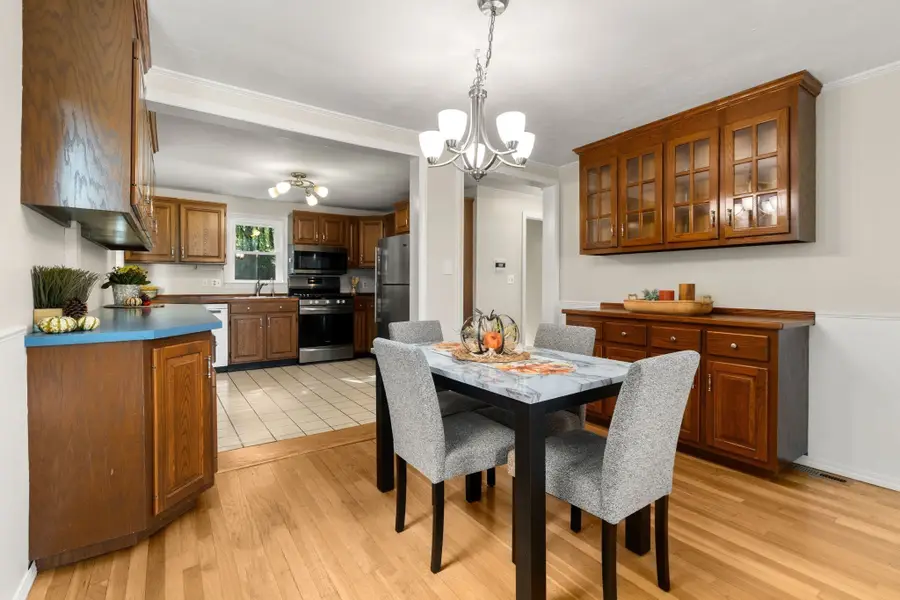 508 Oak St, Franklin, MA 02038 - #3
