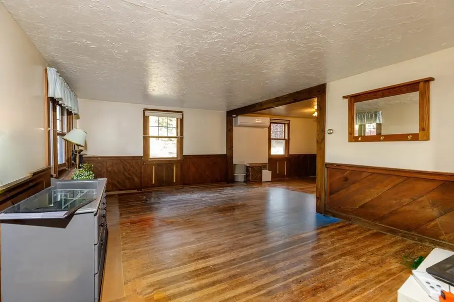 160 Lunenburg Road, Townsend, MA 01474 - #3