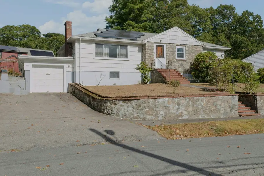 51 Fay Rd, Dedham, MA 02026 - #3