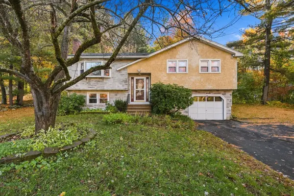 10 Dolan Rd, Billerica, MA 01821