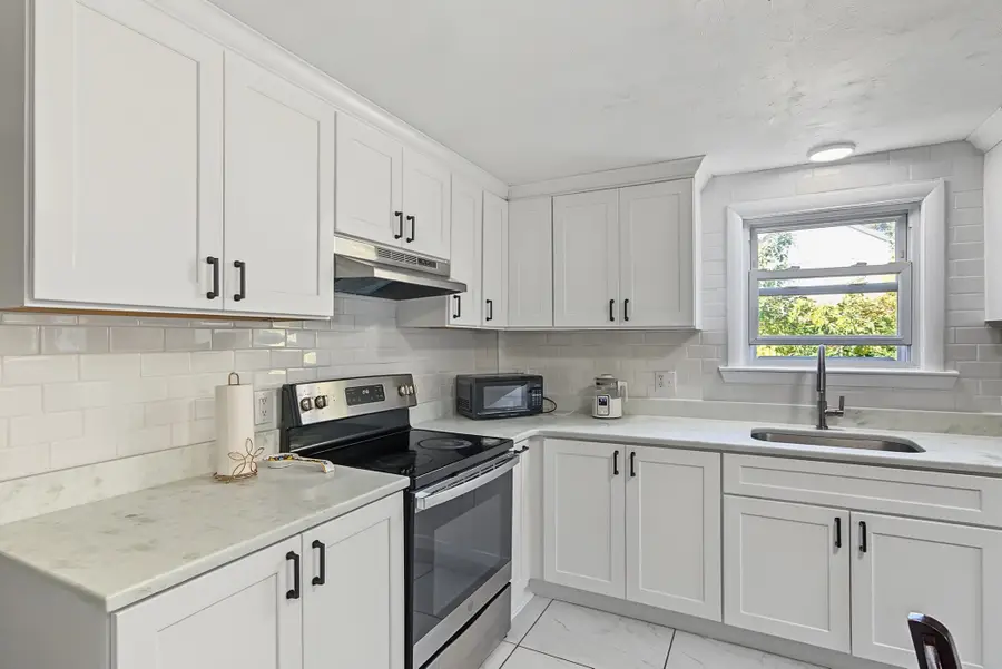 77 Progressive St, Worcester, MA 01604 - #2