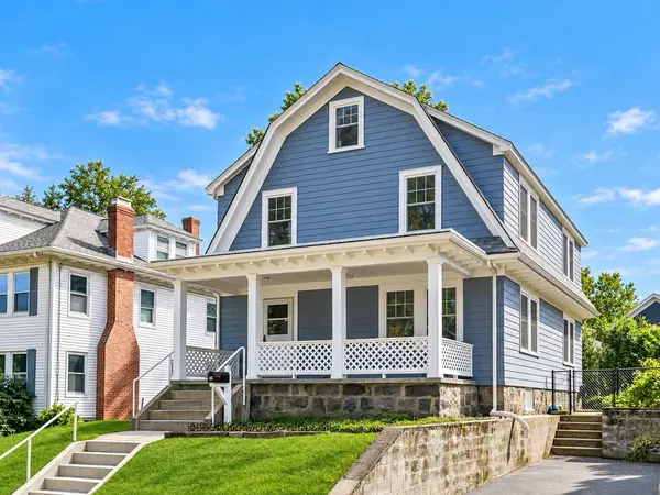 48 Hawthorn Rd, Milton, MA 02186