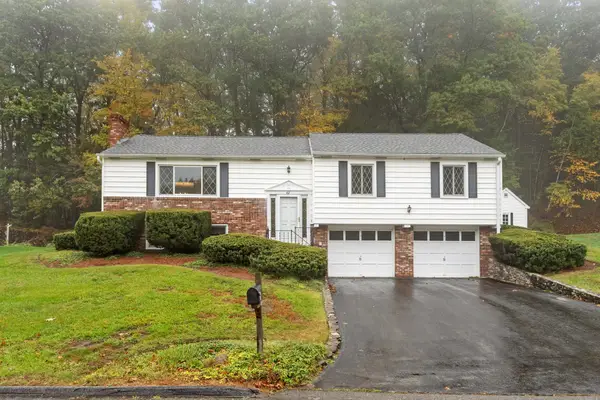 40 Wilder Ln, Leominster, MA 01453