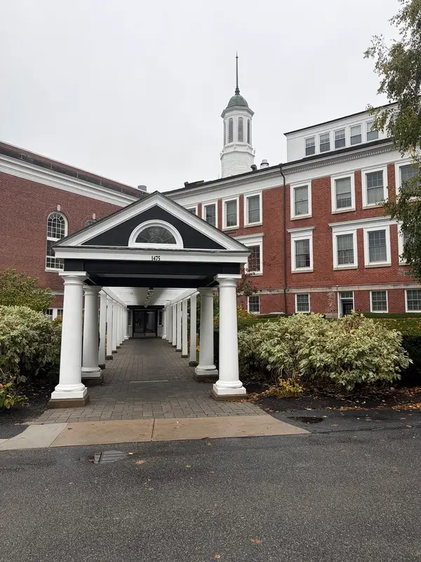 1475 Massachusetts #237, Lexington, MA 02420