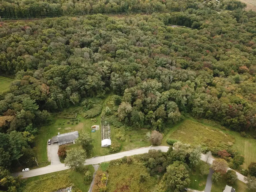 223 Federal Hill Rd, Oxford, MA 01540 - #3