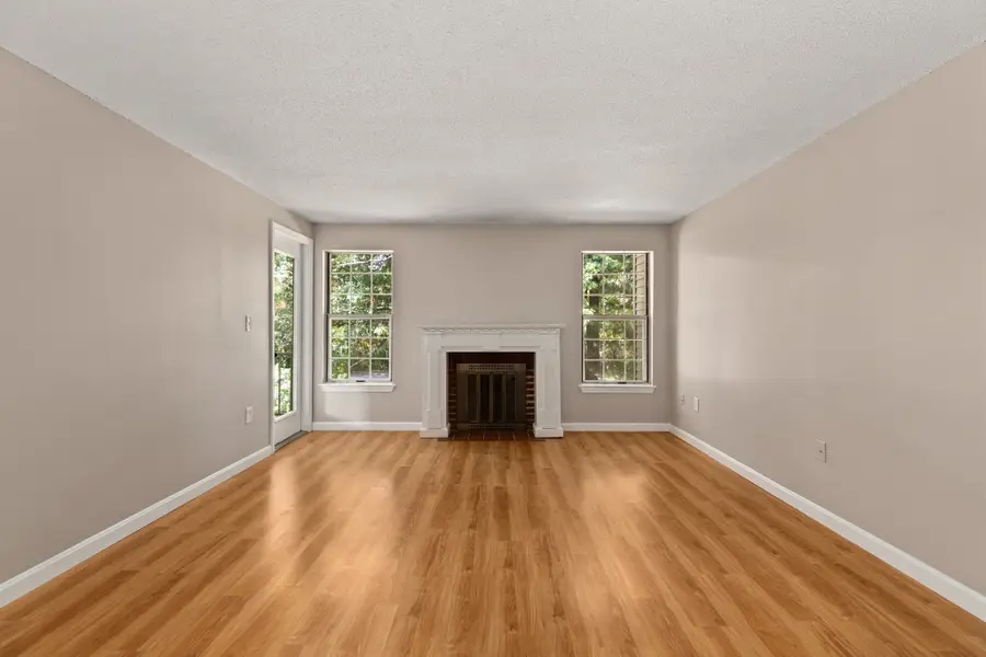 6 Walden Dr #6, Natick, MA 01760 - #3