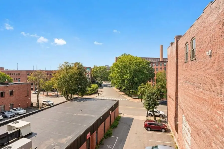 172 Middle Street #301, Lowell, MA 01852 - #2