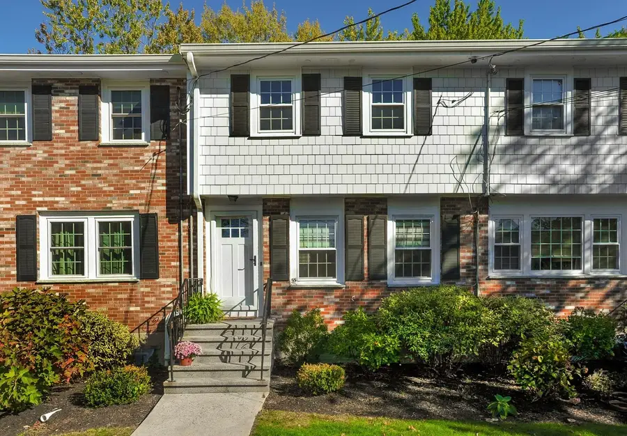 55 Clough Rd #55, Dedham, MA 02026 - #2