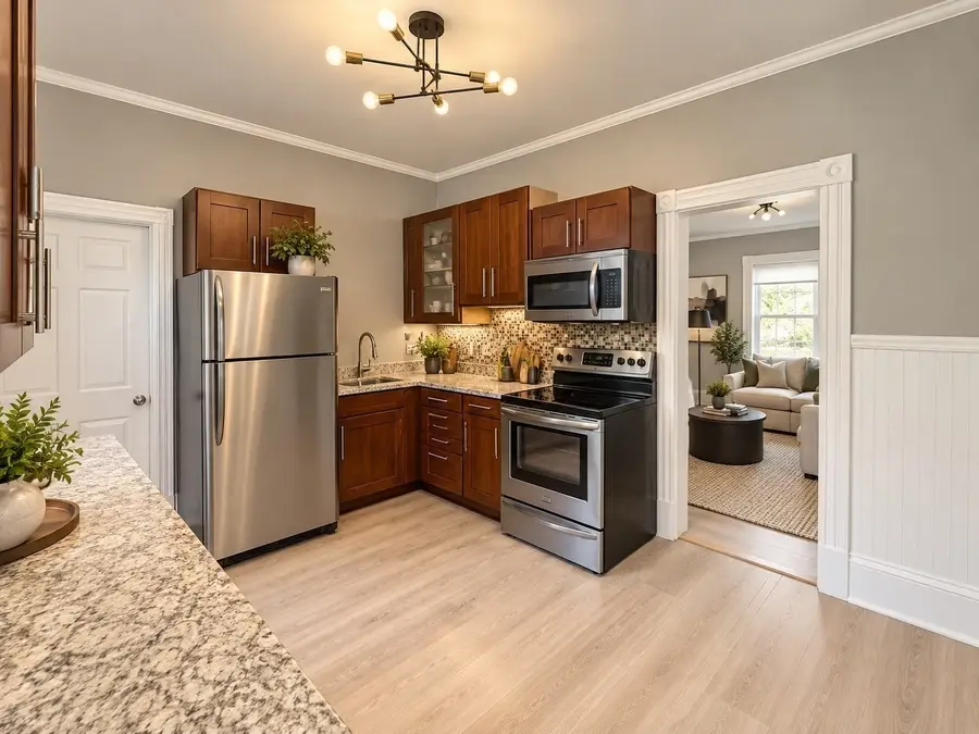 239 Howard St, Rockland, MA 02370 - #3