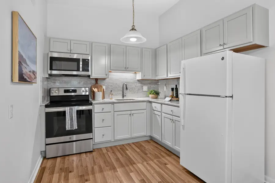 74 Beach St #5-12, Woburn, MA 01801 - #3