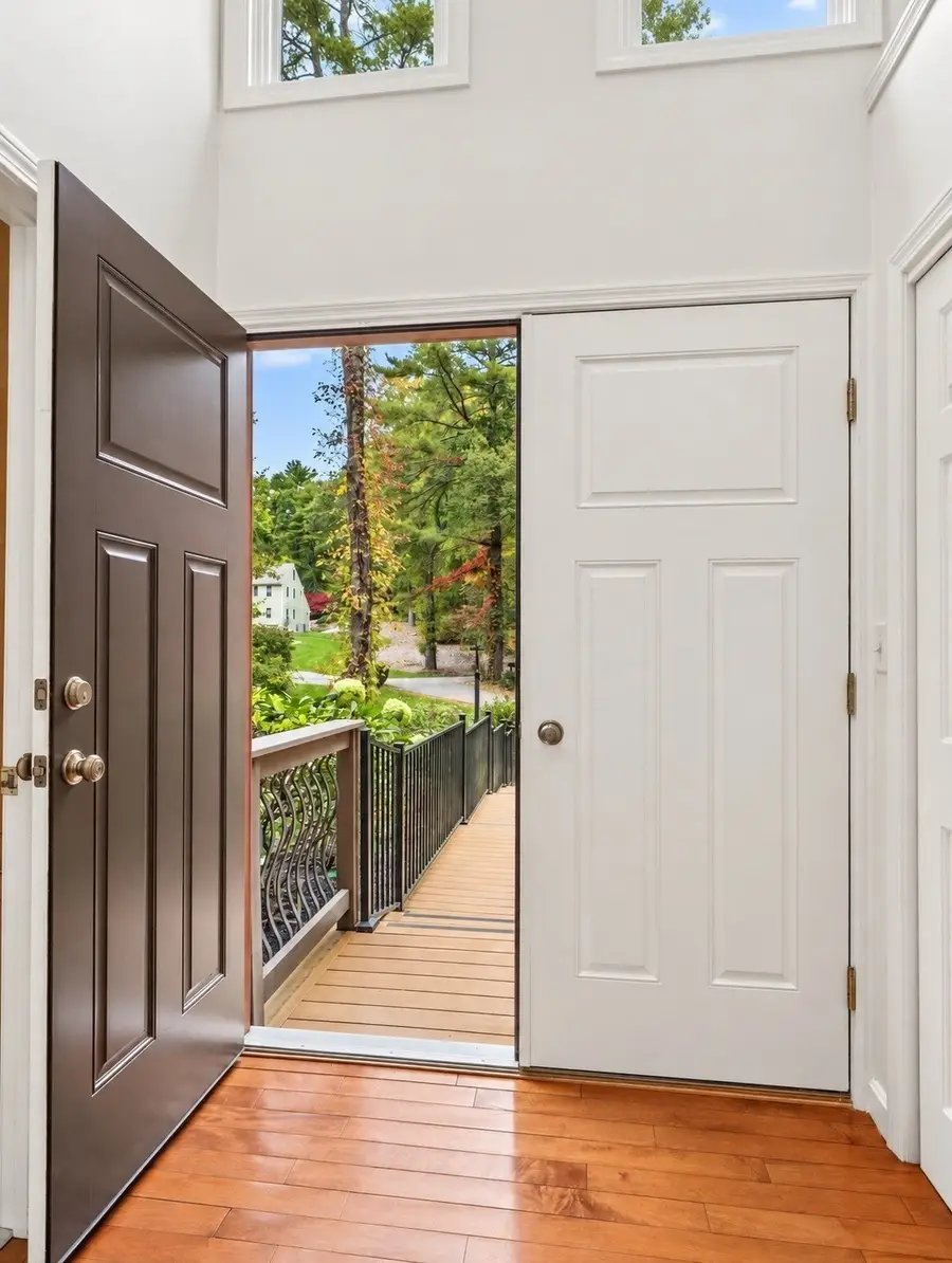 9 Running Stream Rd, Rehoboth, MA 02769 - #3