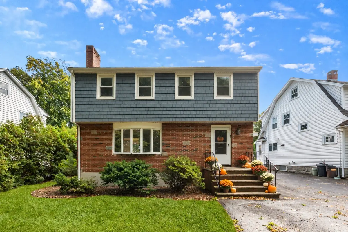 54 Furnace Brook Pkwy, Quincy, MA 02169 - #1
