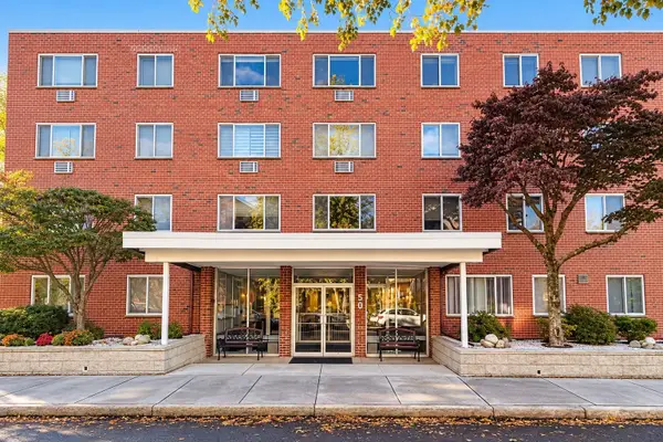 50 Green Street #209, Brookline, MA 02446