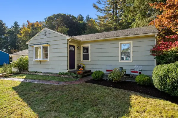 19 Autumn Cirlce, Canton, MA 02021