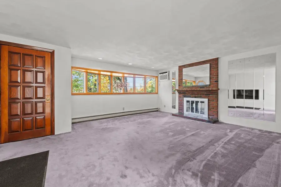 5 Anderson St, Peabody, MA 01960 - #3