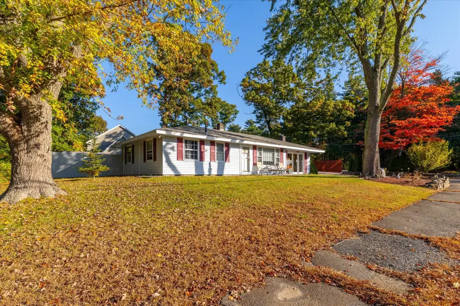 5 Caroline Drive, Bellingham, MA 02019 - #2