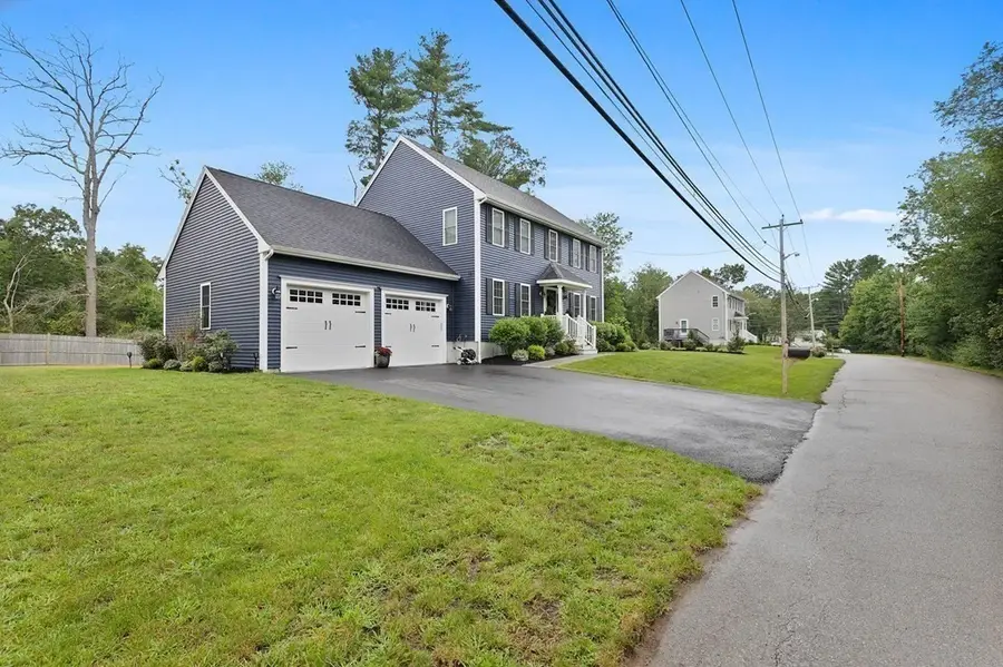 75 Old Oak St, East Bridgewater, MA 02333 - #2