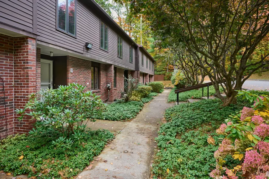 15 Emerson Ct #15, Amherst, MA 01002 - #2