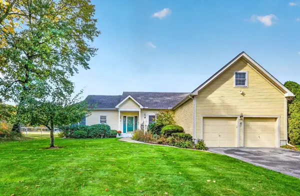 45 Pickman Dr #45, Bedford, MA 01730