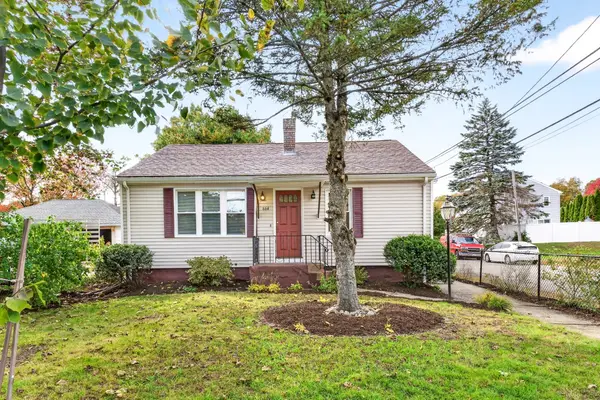 664 Rathbun St, Blackstone, MA 01503