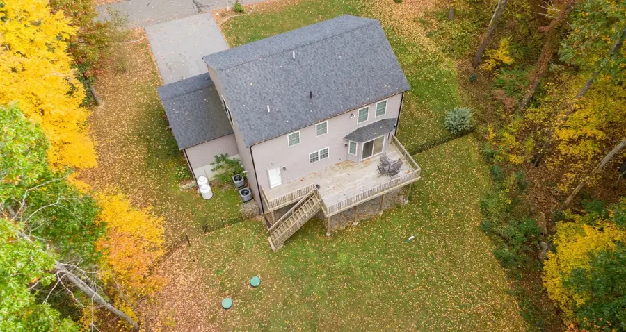 12 Gardner Ave, Sturbridge, MA 01566 - #2