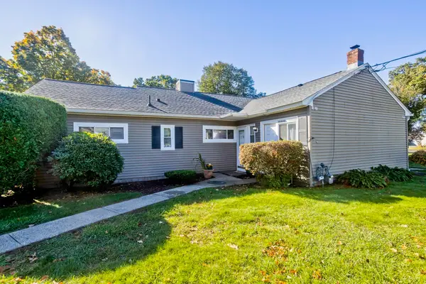 183 Applewood Drive #183, Chicopee, MA 01022