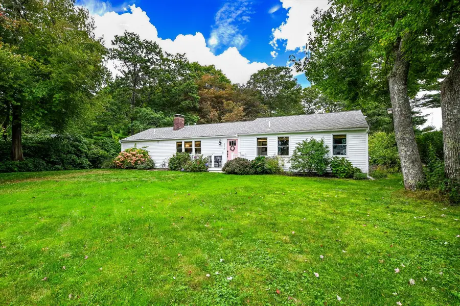 376 Nottingham Dr, Barnstable Town, MA 02632 - #2