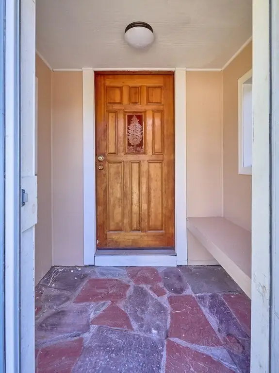 7 Jackson St, Ayer, MA 01432 - #3