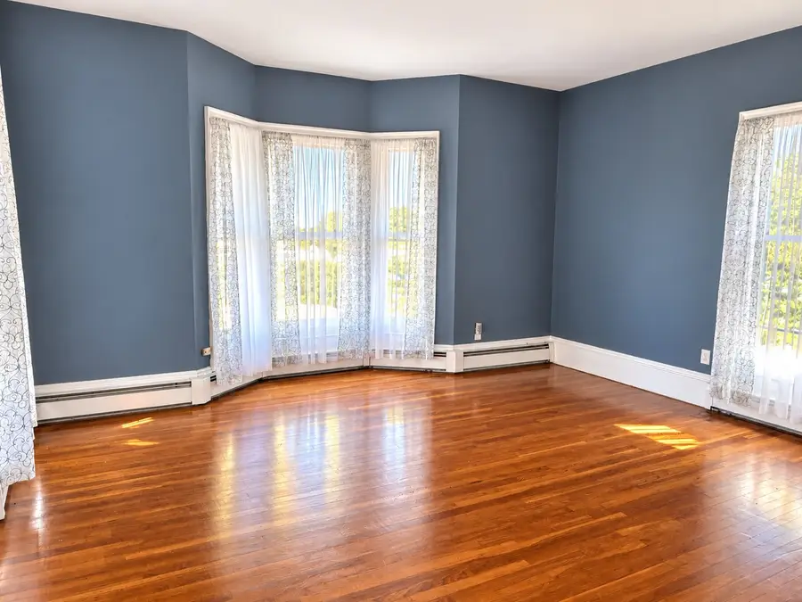 43 Highland Ave, Haverhill, MA 01830 - #3