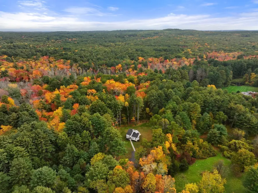 10 Farm St, Dover, MA 02030 - #3