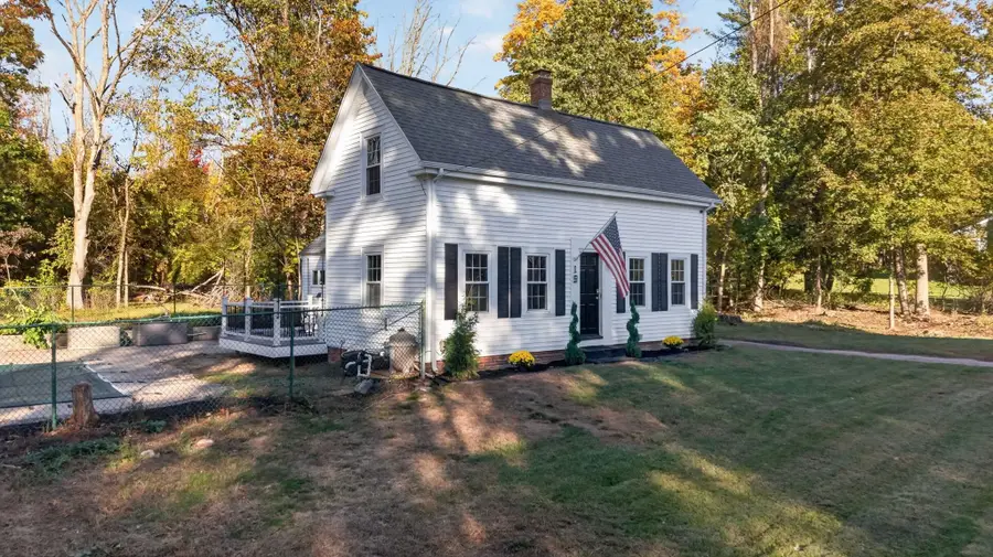 19 Dwinnell Street, Groveland, MA 01834 - #2