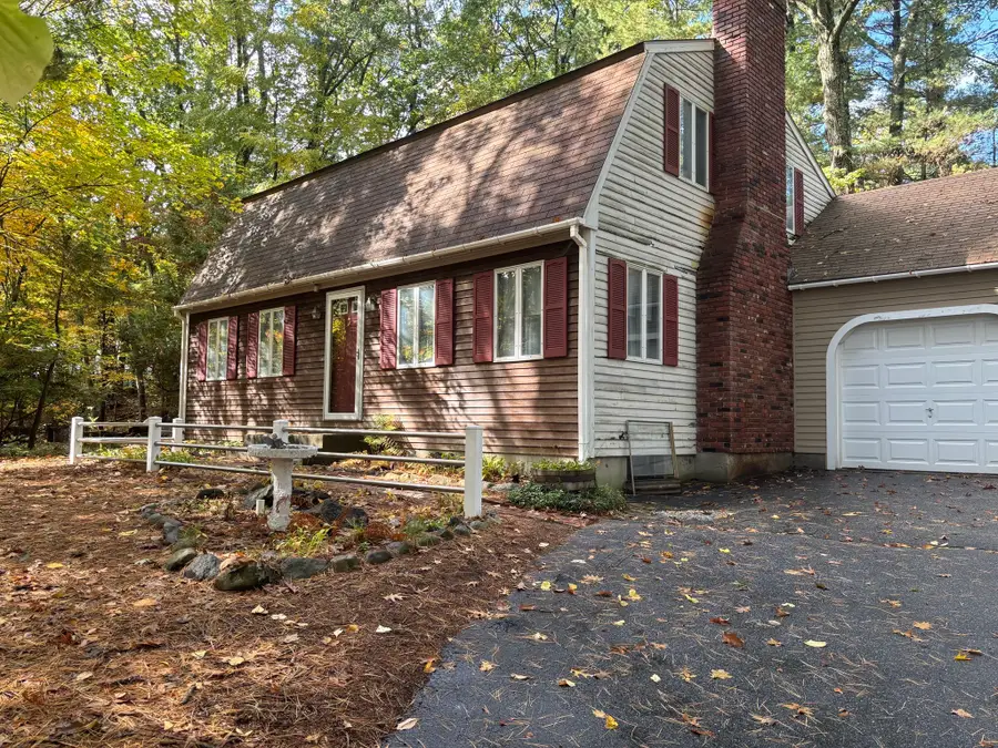 107 School Street, Chelmsford, MA 01824 - #2