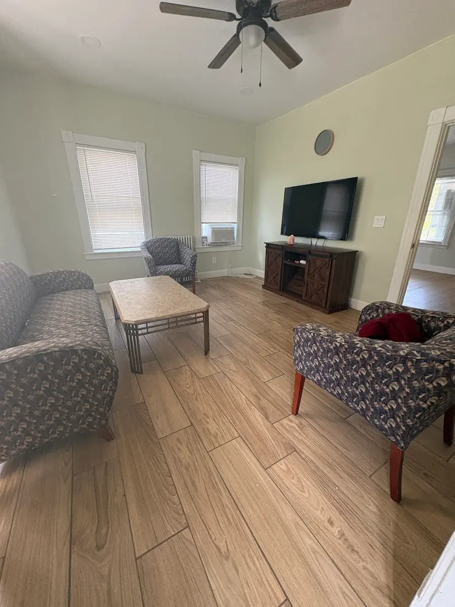 1088 Bridge St, Lowell, MA 01850 - #2