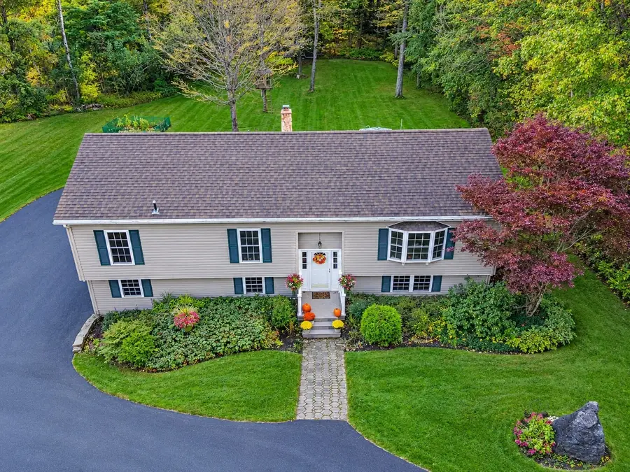 852 Churchill St, Pittsfield, MA 01201 - #2