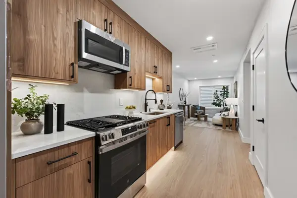 250 Bremen #3, Boston, MA 02128