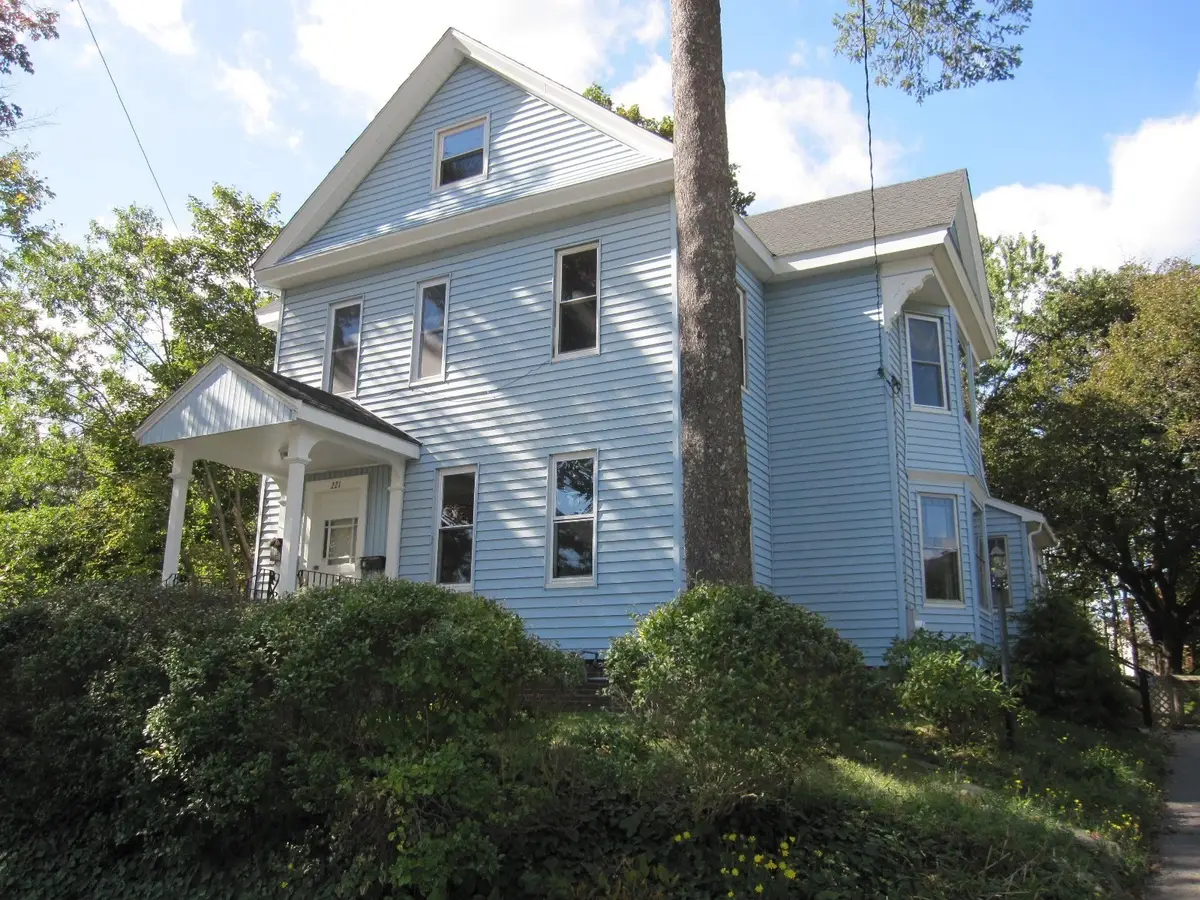 221 Arlington Street, Framingham, MA 01702 - #1