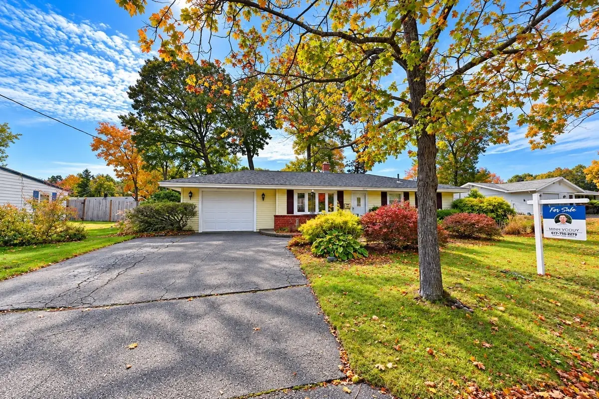 269 Jon Dr, Brockton, MA 02302 - #1