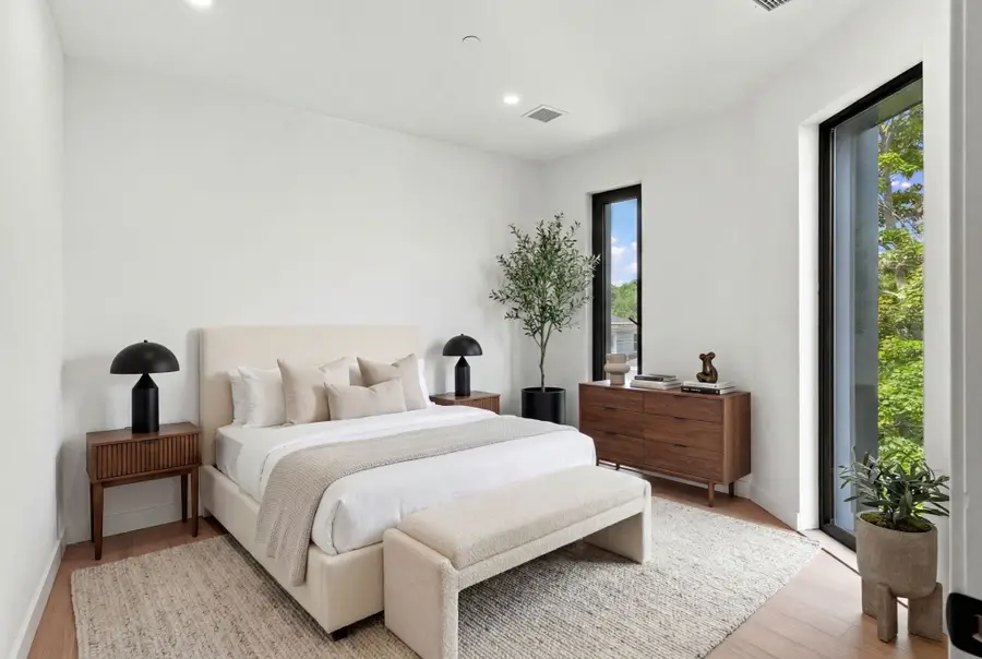 22 High Street #PH12, Boston, MA 02122 - #3