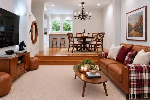 1005 Sherwood Forest Lane #1005, Saugus, MA 01906