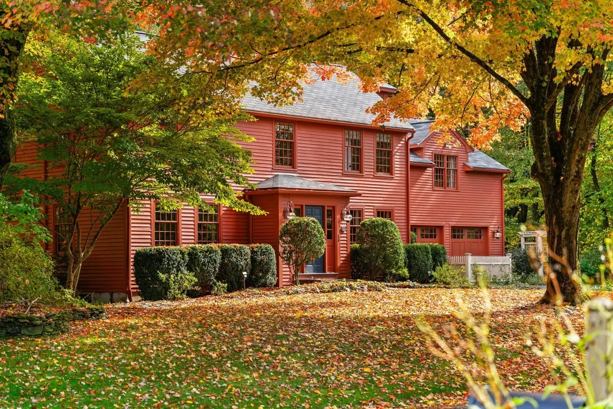 3 Buchan Rd, Andover, MA 01810 - #1