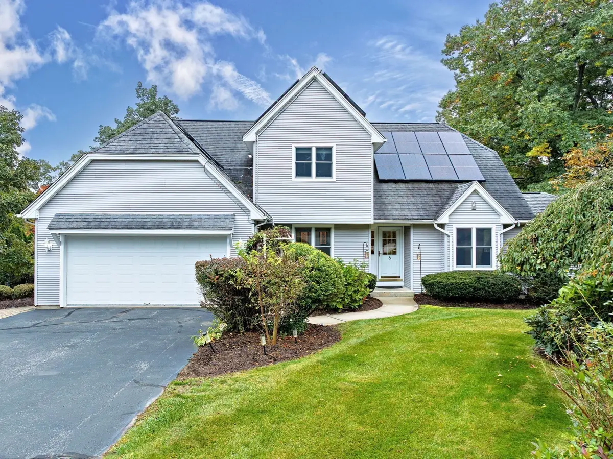 6 Townview Circle, East Longmeadow, MA 01028 - #1