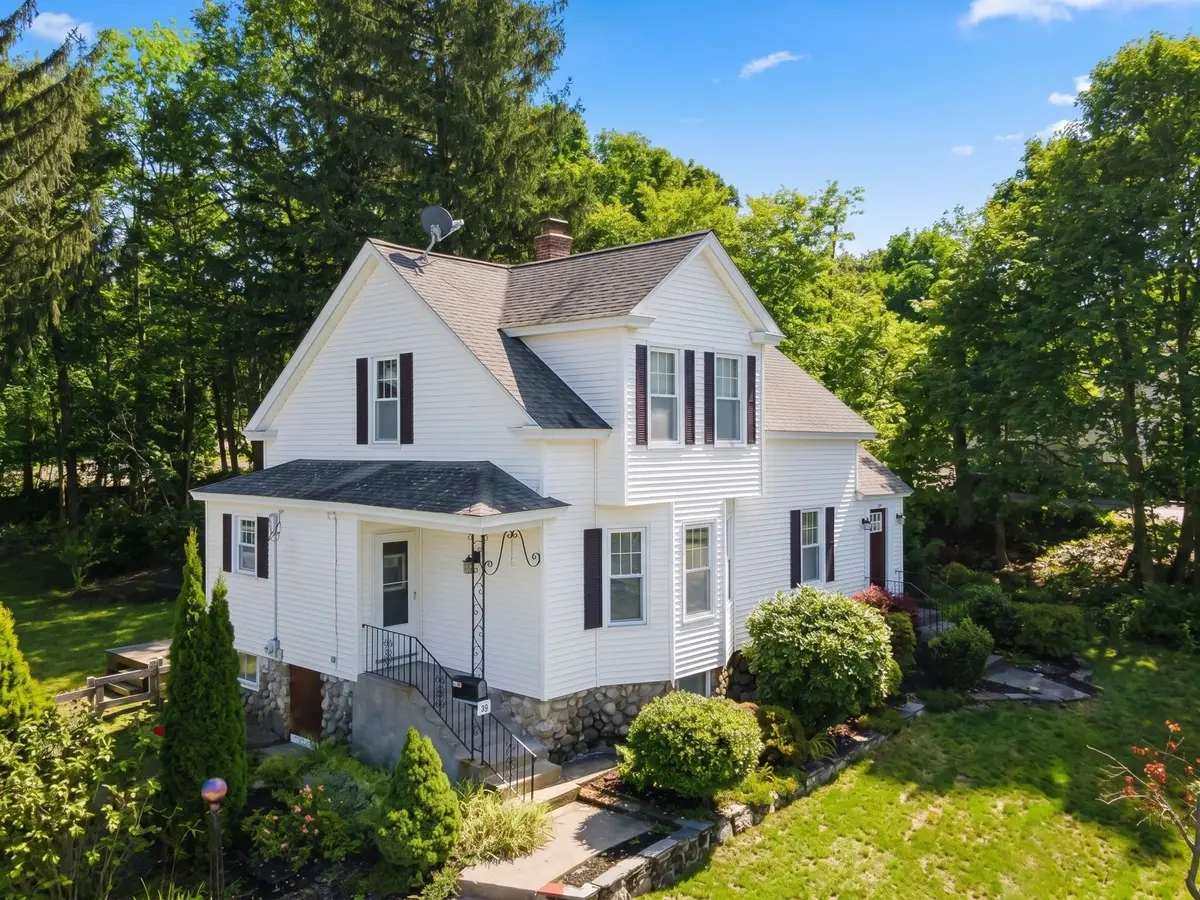 46 Barrett Ave, Worcester, MA 01605 - #1