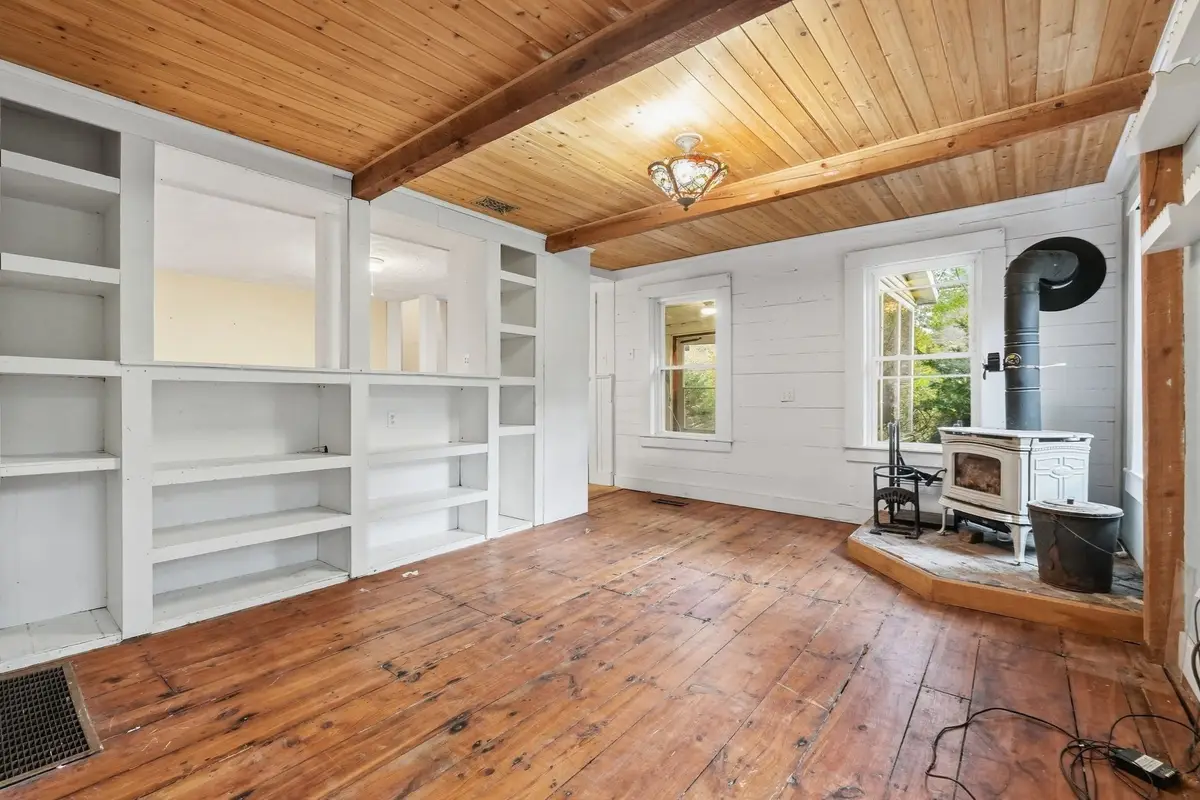 163 Leverett Rd, Shutesbury, MA 01072 - #1