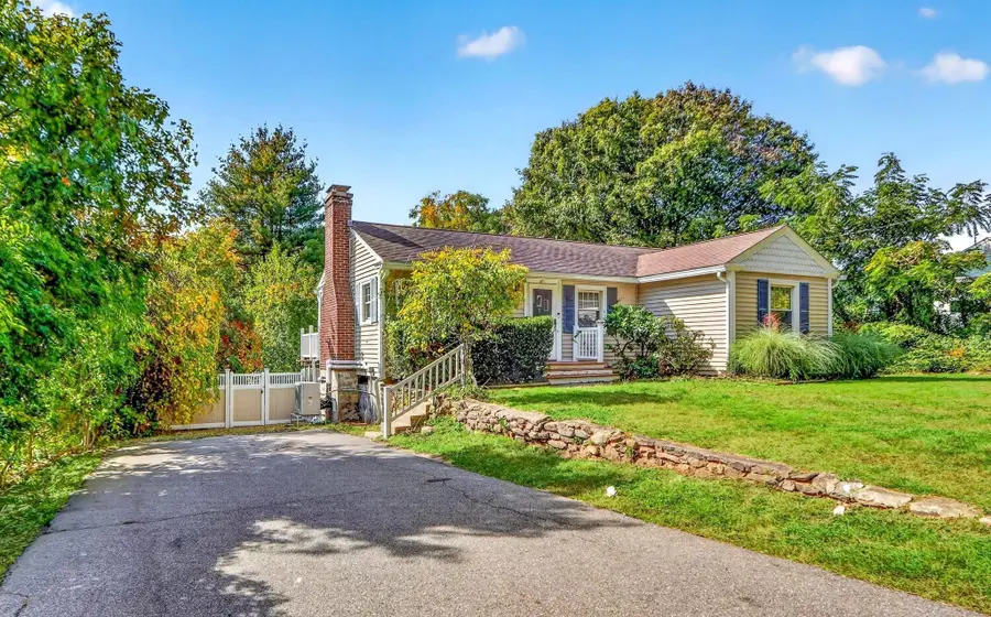 32 Winter St, Marlborough, MA 01752 - #2