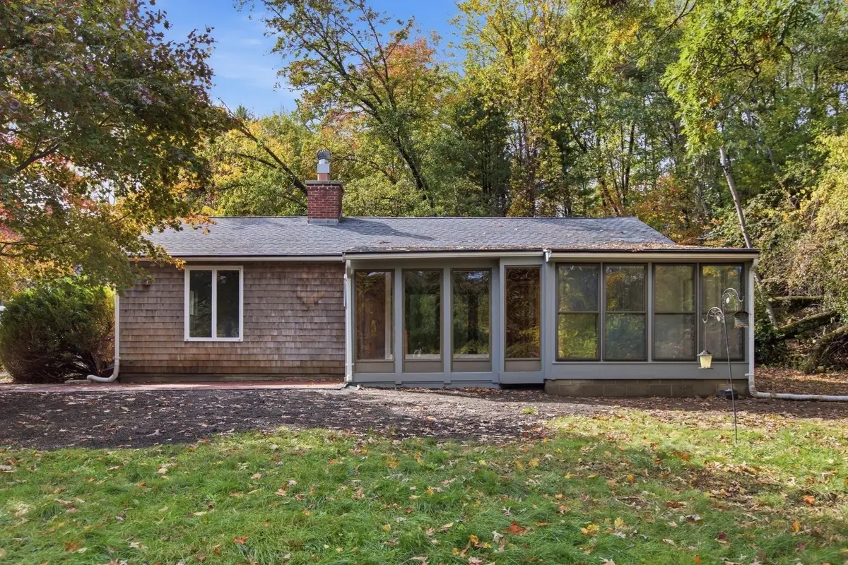61 Washington St #1, Groveland, MA 01834 - #1