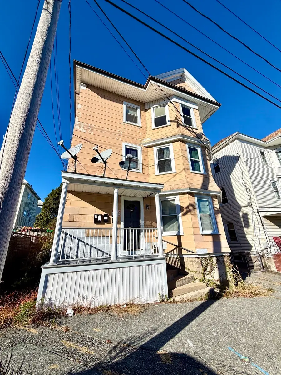 25 Adams St, New Bedford, MA 02746 - #2