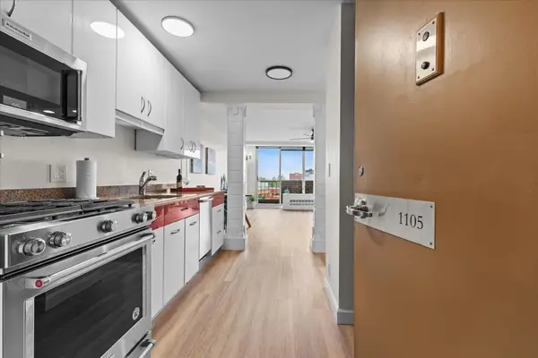 44 Washington St #1105, Brookline, MA 02445