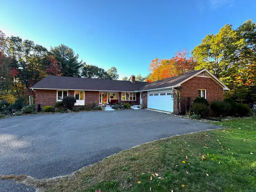 78 Russellville Rd, Southampton, MA 01073 - #2