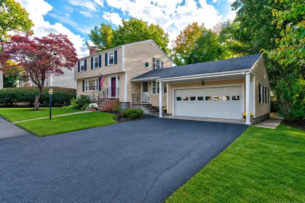 17 Winthrop Ave, Braintree, MA 02184